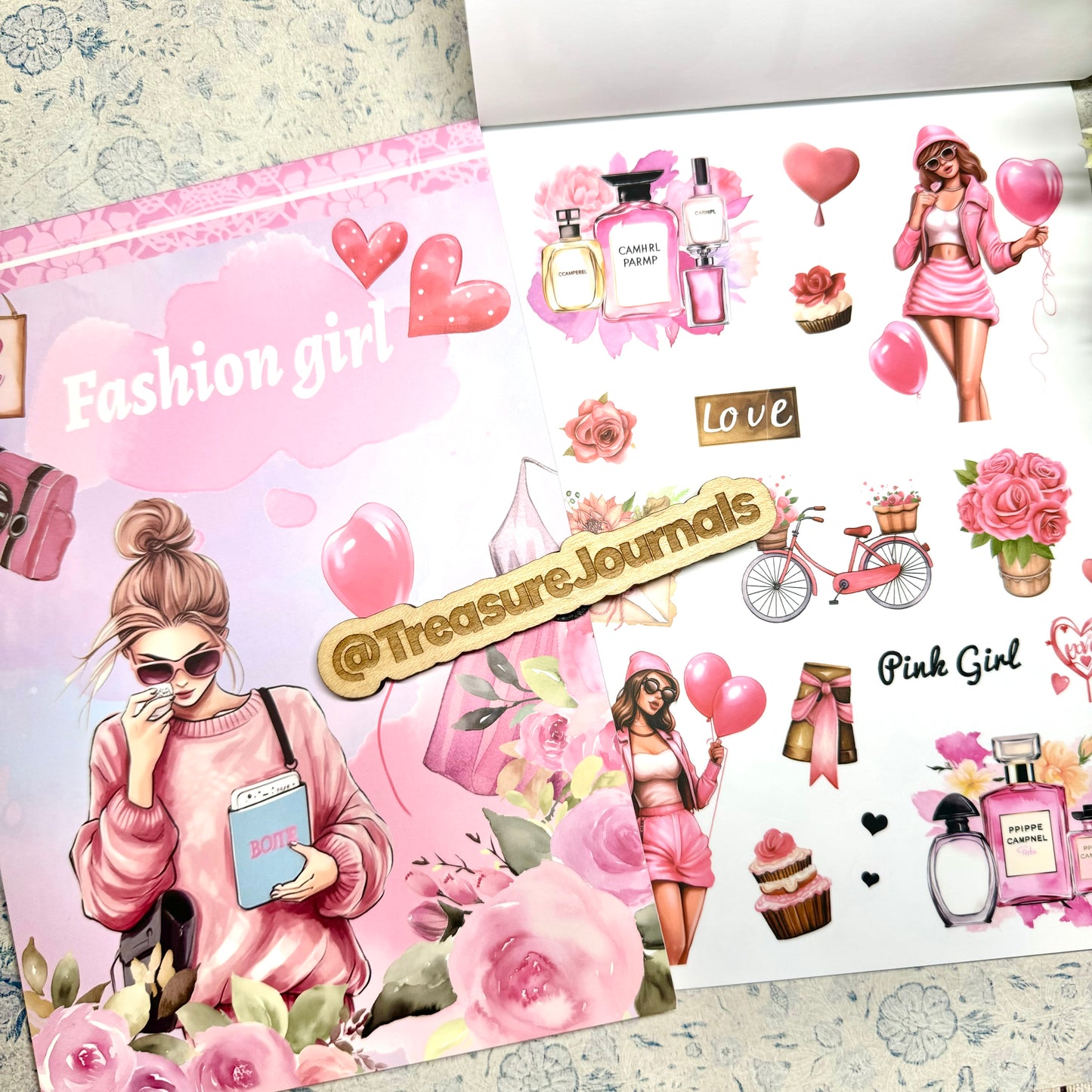 Fashion Girl - 20 Page Sticker Book