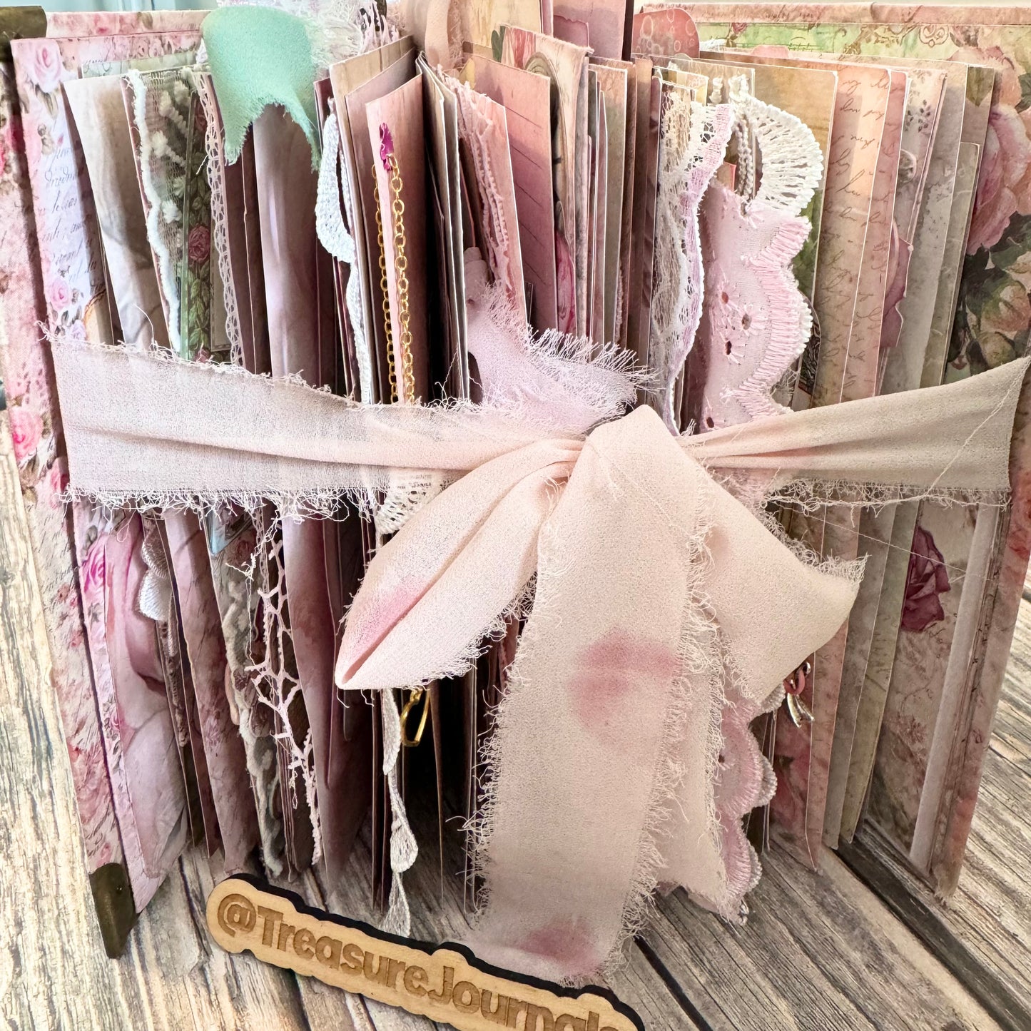 Shabby Rose - Handmade Junk Journal